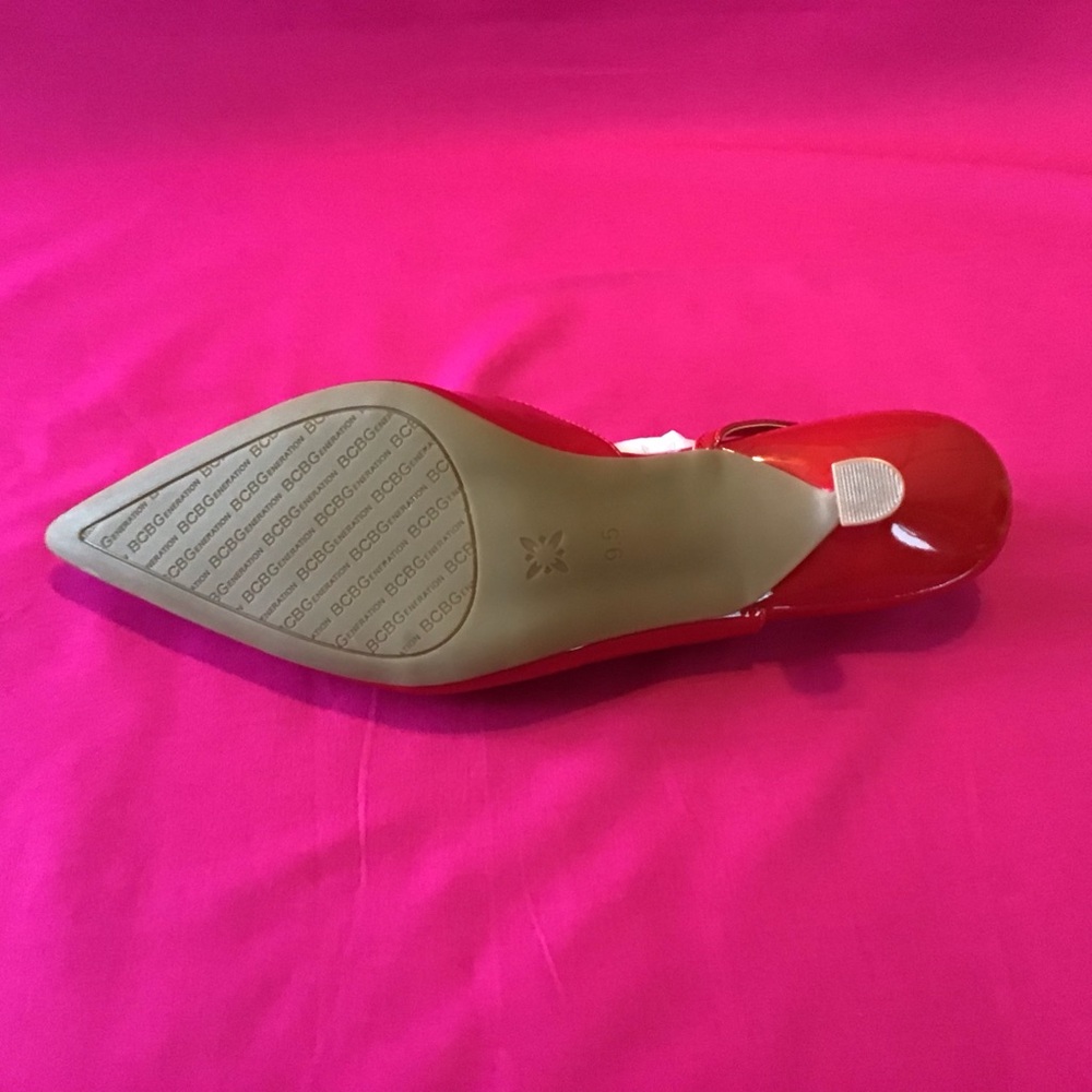 BCBGeneration Red Slingback Kitten Heels - Picture 5 of 8